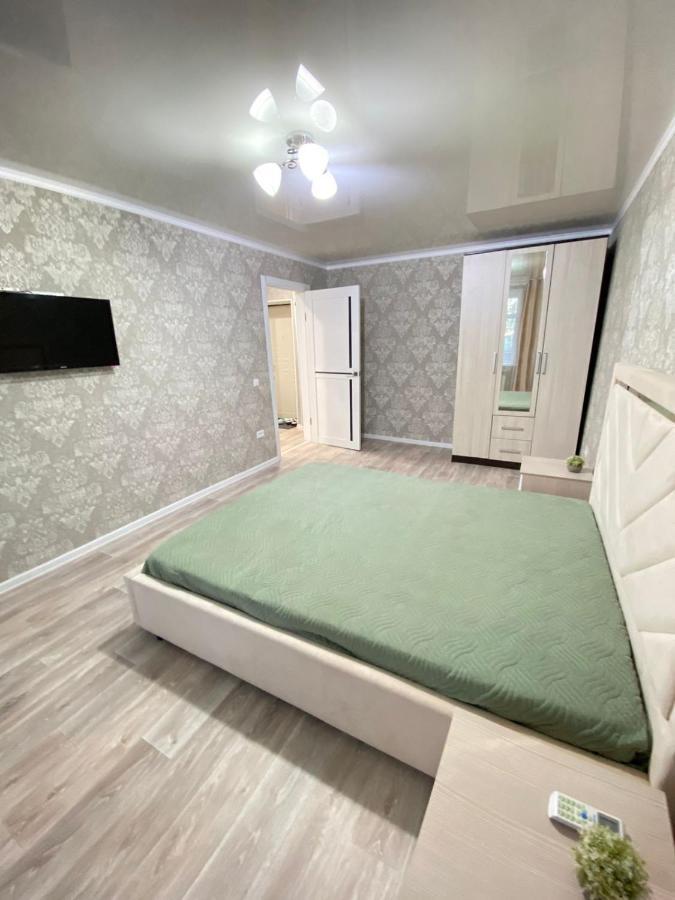 Vip Квартира Центр อูรัลส์ค ภายนอก รูปภาพ